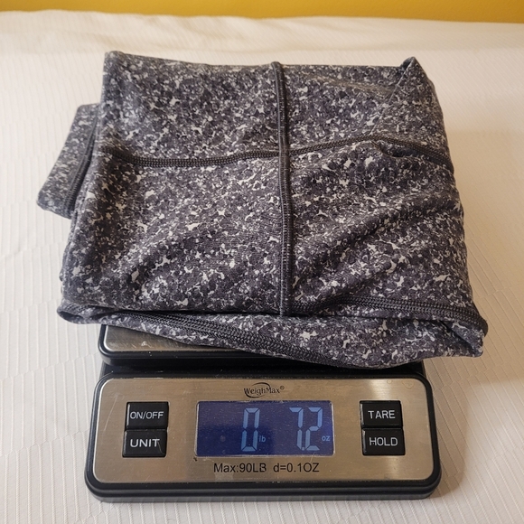 Athleta Salutation Pebble Beach Tight sz S - Picture 12 of 12